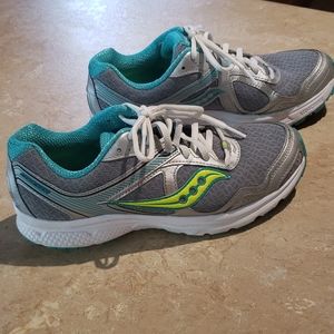 Saucony Cohesion 10